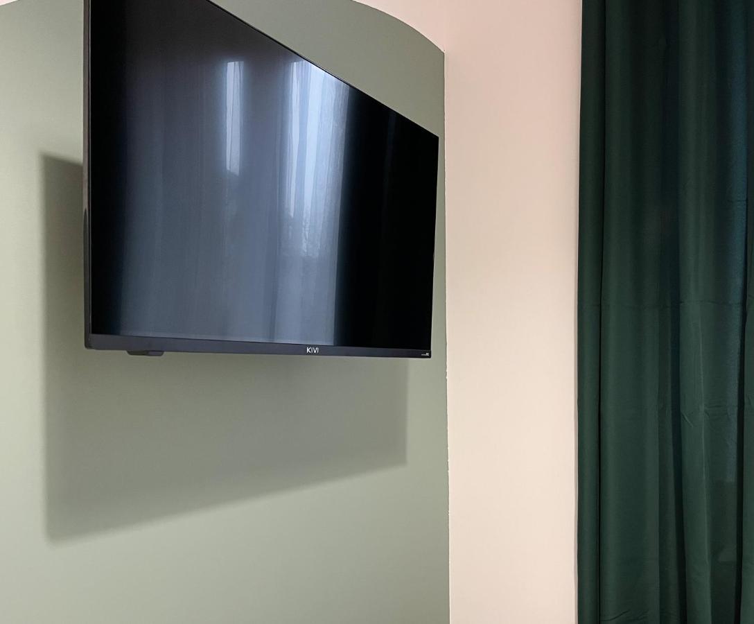 Shape&Color Premium Hostel Варшава Экстерьер фото